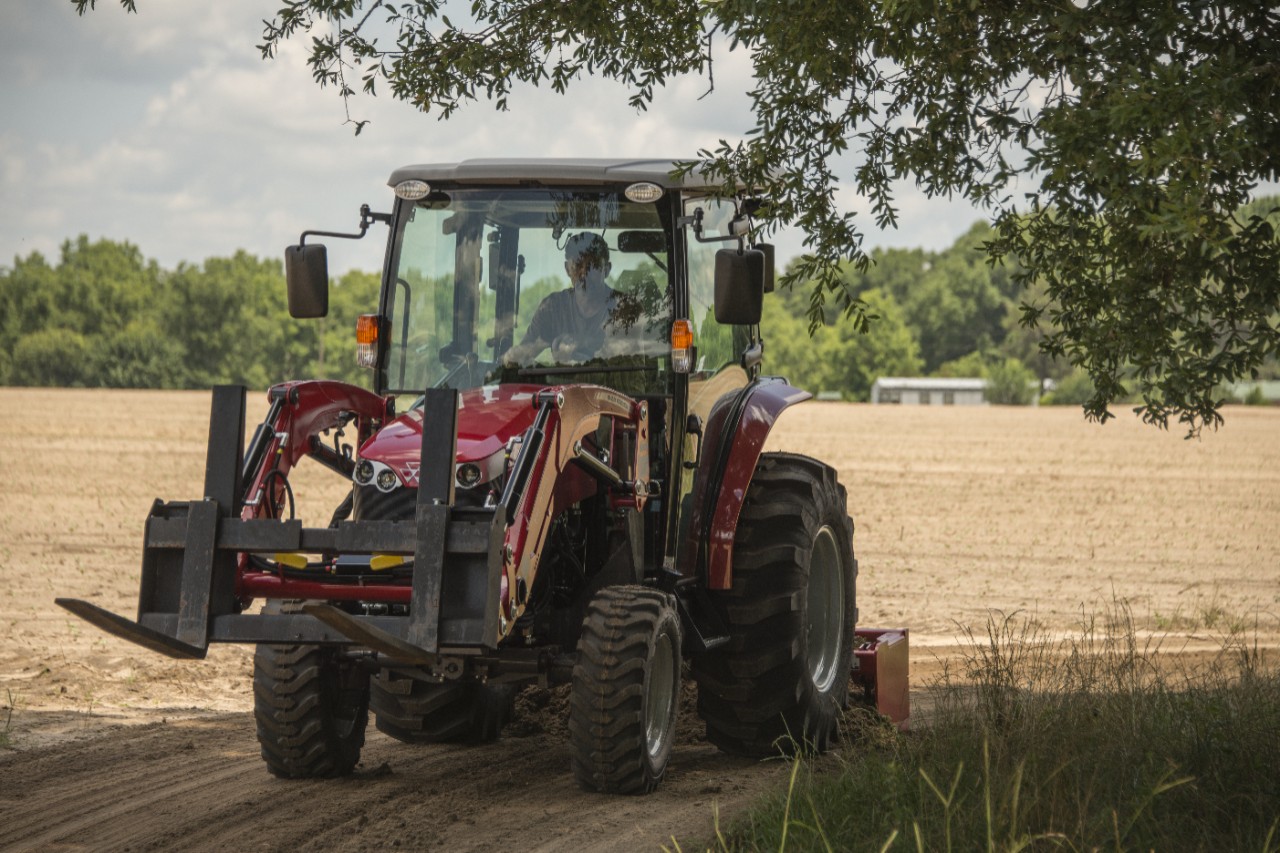 massey ferguson GC1700 series