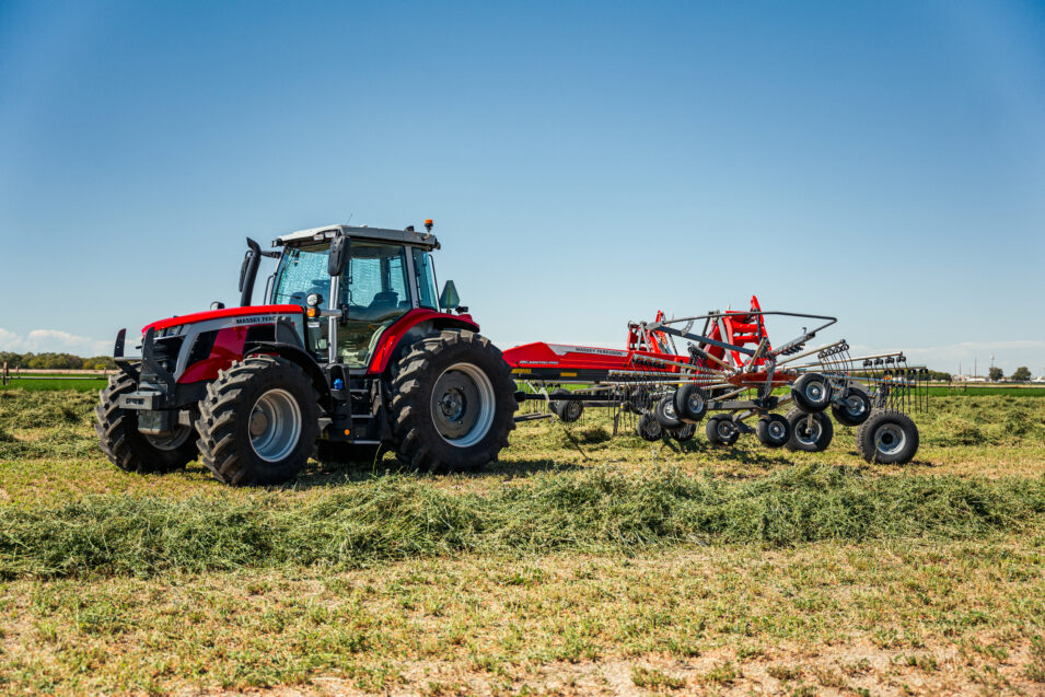 Massey Ferguson RK922 Series Rotary Rake
