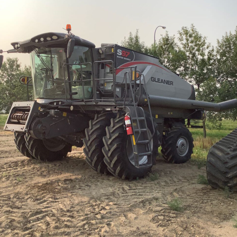 Used Gleaner Combine