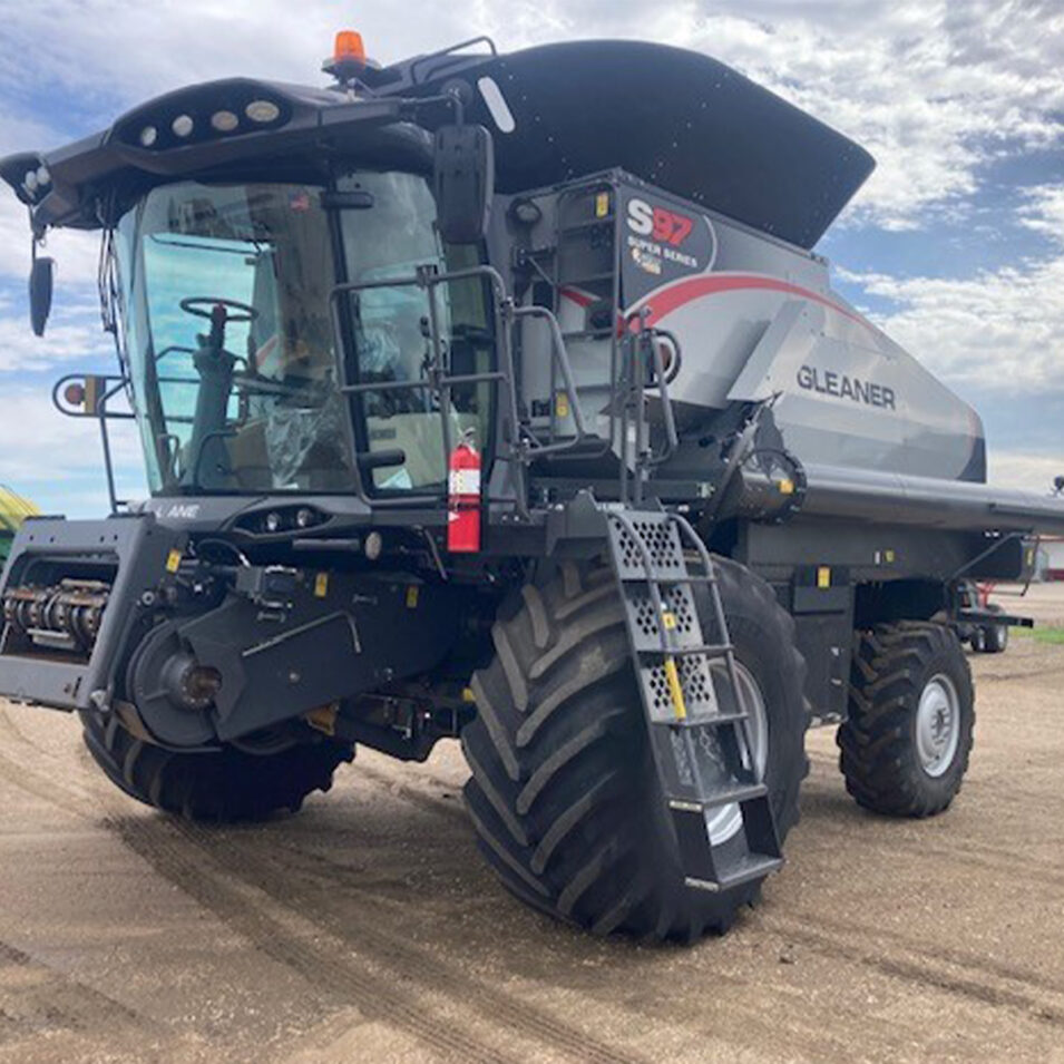 Used Gleaner Combine