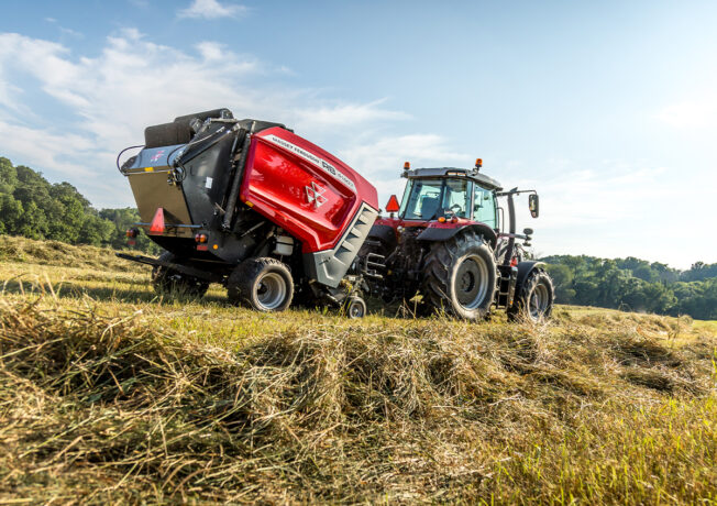 Massey Ferguson RB 4100V Round Baler