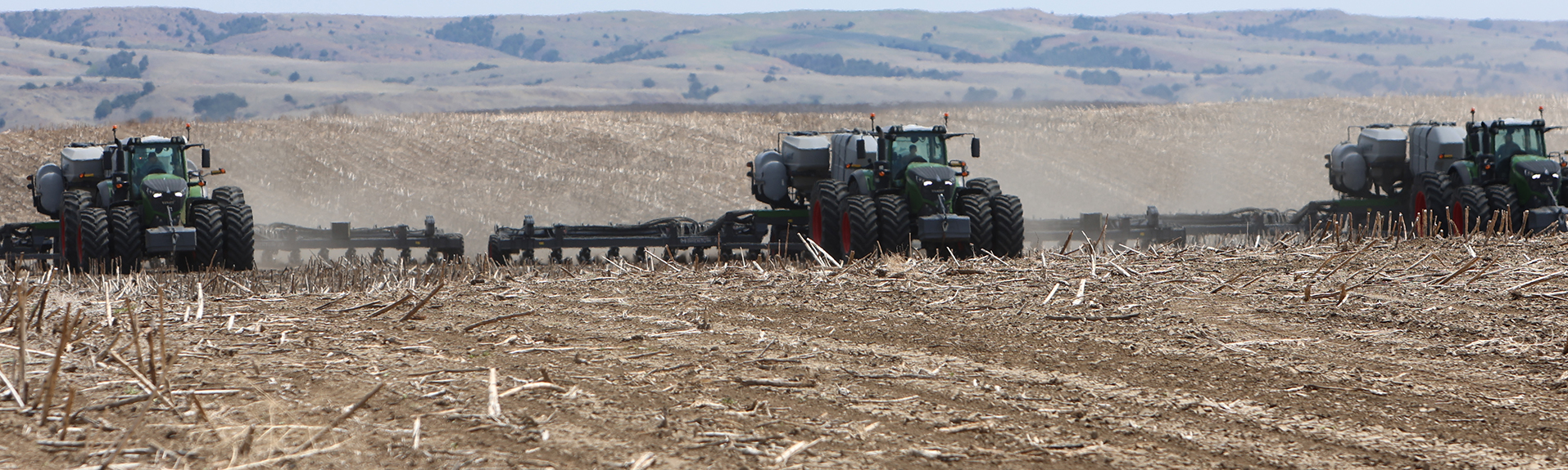 Fendt Tractors and Momentum Planter Header